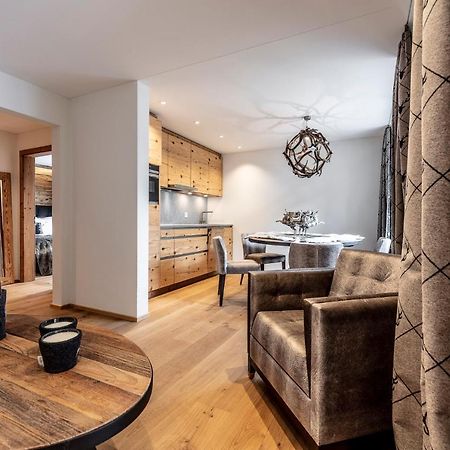 Unique Alpic Style Apartment In The Heart Of Davos Eksteriør billede